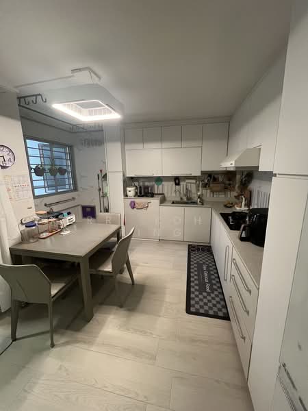 657 Yishun Avenue 4, 657 Yishun Avenue 4, Room Rental, 110 sqft, HDB Flat For Rent, by Kerri Koh Li Ping, 22111513 - PropertyGuru.com.sg