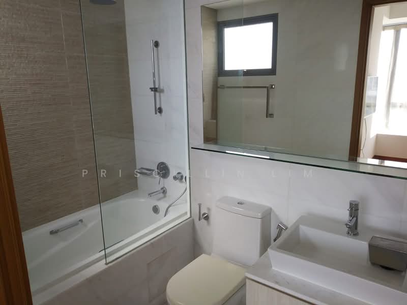 Vista Residences, 26 Jalan Datoh, 3 Bedrooms, 1,109 sqft, Condominium For Rent, by Priscillin Lim, 22112205 - Please Contact Priscillin At 90677188 For Viewing & Details - PropertyGuru.com.sg