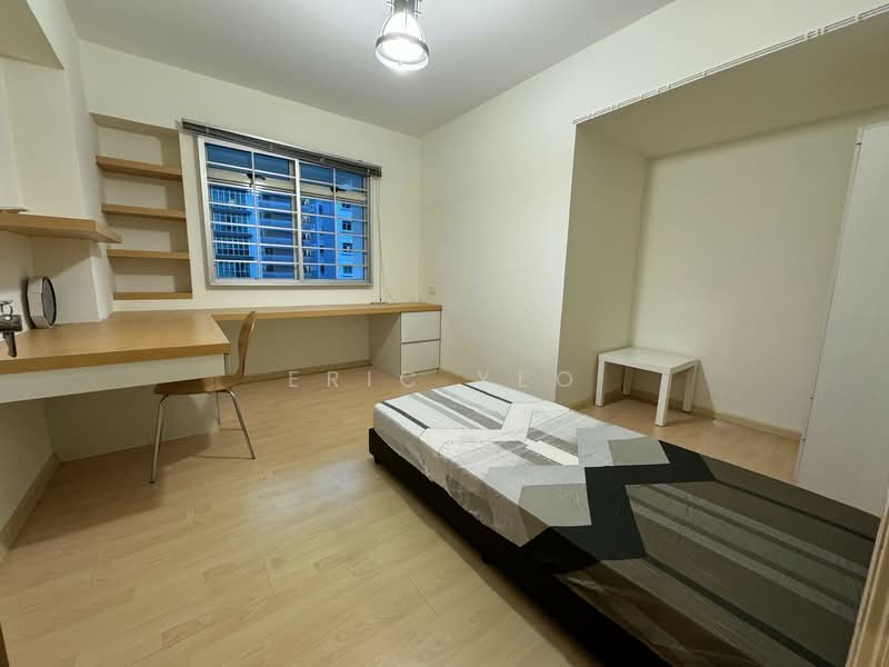 174B Edgedale Plains, 174B Edgedale Plains, 3 Bedrooms, 1,184 sqft, HDB Flat For Rent, by Eric Yeo, 22119607 - PropertyGuru.com.sg