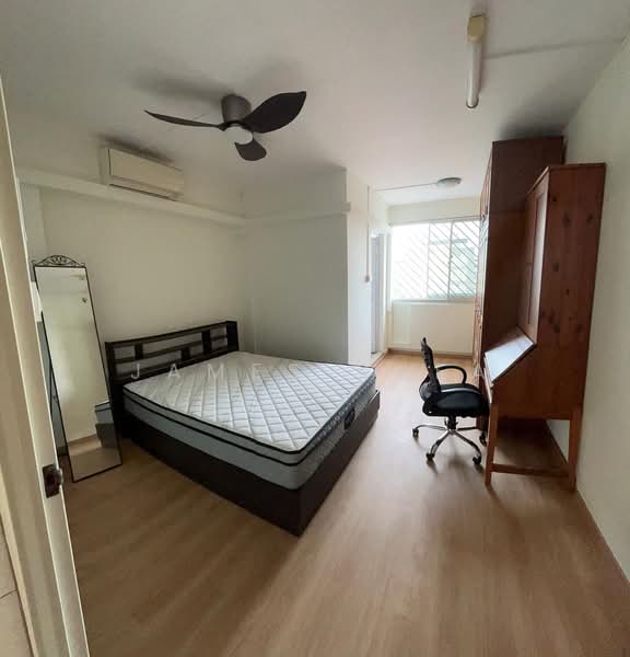227 Simei Street 4, 227 Simei Street 4, 4 Bedrooms, 1,320 sqft, HDB Flat For Rent, by James Shea, 22119741 - PropertyGuru.com.sg