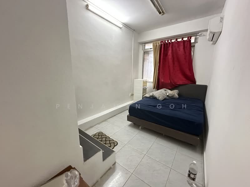 Master room @ Upper Serangoon Road walkup unit, Upper Serangoon Road, Room Rental, 50 sqft, Walk-up Apartment For Rent, by Penjamin Goh, 22124771 - PropertyGuru.com.sg