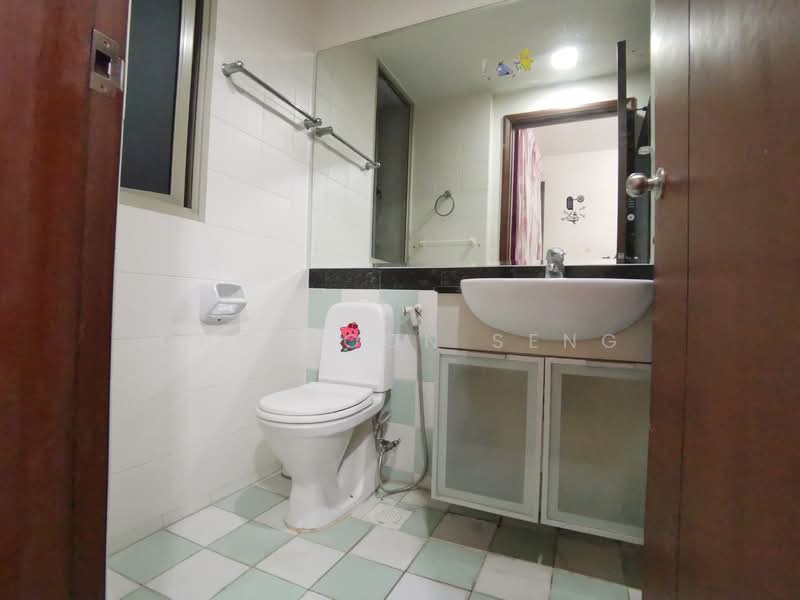 Rosewood, 9 Rosewood Drive, 4 Bedrooms, 1,454 sqft, Condominium For Rent, by Ong Boon Seng, 22126747 - PropertyGuru.com.sg