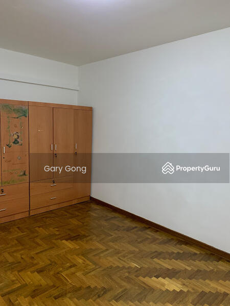 For Rent - 833 Hougang Central