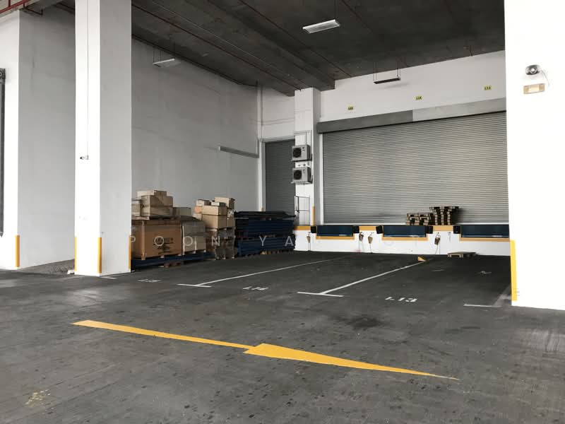 RAMP UP, loading bays ☑️☑️☑️ 16k /57k /92k / 200k sf, Contact 96820839. Ceiling12M, 16,500 / 57,000 / 92,000 / 200,000 sf, 57,000 sqft, Factory / Workshop (B2) For Rent, by Poon Yau Loy, 22136797 - CommercialGuru.com.sg