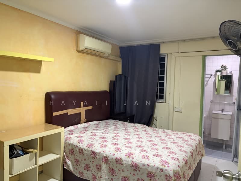 243 Yishun Ring Road, 243 Yishun Ring Road, 2 Bedrooms, 689 sqft, HDB Flat For Rent, by Hayati Jantan, 22137119 - PropertyGuru.com.sg