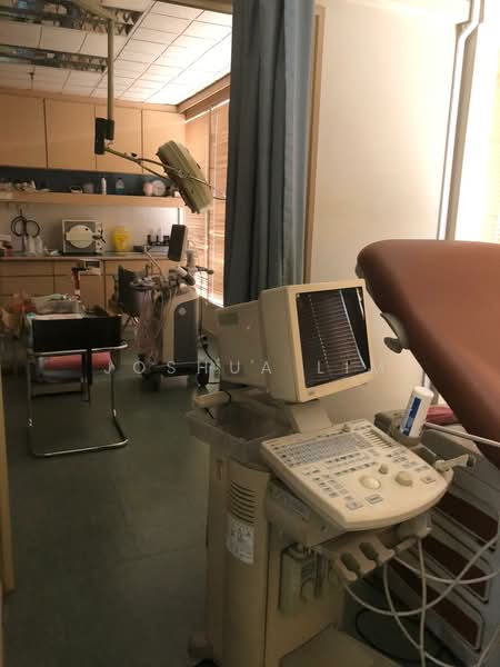 Beauty World Plaza, 140 Upper Bukit Timah Road, 1,119 sqft, Medical For Rent, by Joshua Lim, 22137349 - CommercialGuru.com.sg