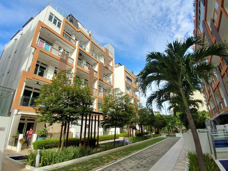 Parc Rosewood, 99 Rosewood Drive, 2 Bedrooms, 1335 sqft, Condos