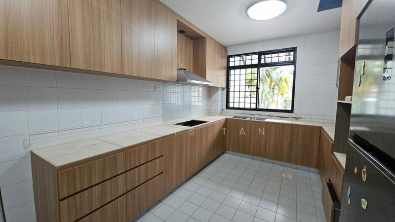 For Rent - Carmichael Road Inter-Terrace Near American & Australian School