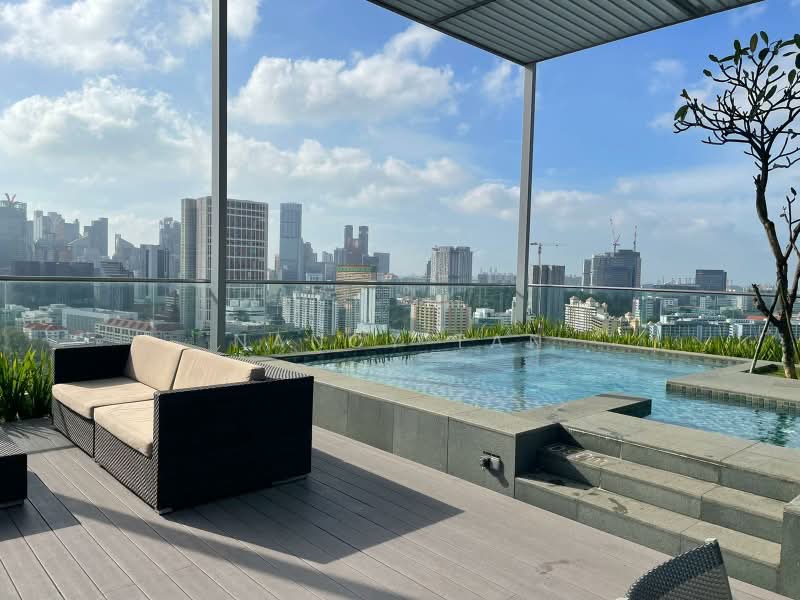 The Wharf Residence, 7 Tong Watt Road, 2 Bedrooms, 1,066 sqft, Condominium For Rent, by Nancy Tan, 22147573 - Cosy roof top jacuzzi - PropertyGuru.com.sg