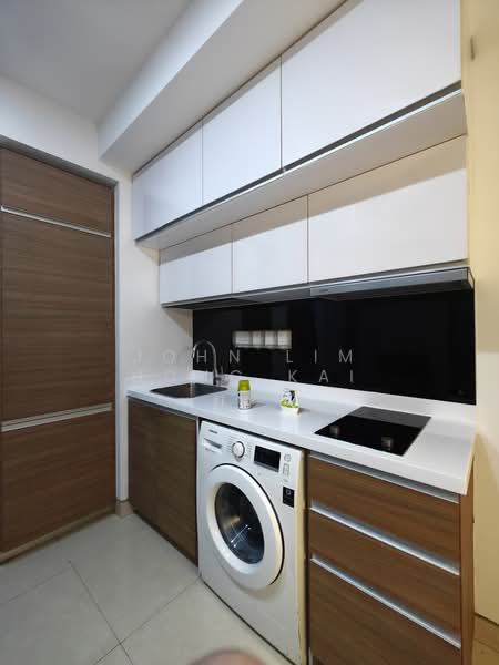 Centra Heights, 455 Sims Avenue, 1 Bedroom, 527 sqft, Condominium For Rent, by John Lim Hong Kai, 22148833 - PropertyGuru.com.sg