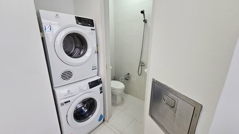 VIVA, 2 Suffolk Walk, 3 Bedrooms, 1,345 sqft, Condominium For Rent, by Sam Chin, 22150121 - PropertyGuru.com.sg