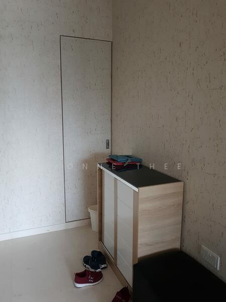 Private Lift Lobby Area with Shoe Cabinet