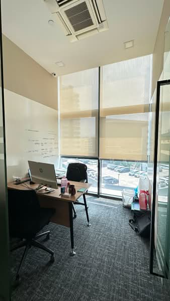 Reto Hertiage With Moden Touch - Khong Guan Building, , 2,153 sqft, Light Industrial (B1) For Rent, by Ronda Tham, 22161749 - CommercialGuru.com.sg