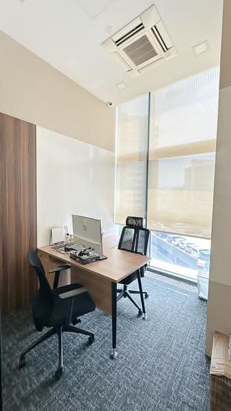 Reto Hertiage With Moden Touch - Khong Guan Building, , 2,153 sqft, Light Industrial (B1) For Rent, by Ronda Tham, 22161749 - CommercialGuru.com.sg