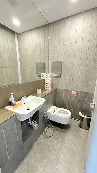 Reto Hertiage With Moden Touch - Khong Guan Building, , 2,153 sqft, Light Industrial (B1) For Rent, by Ronda Tham, 22161749 - CommercialGuru.com.sg