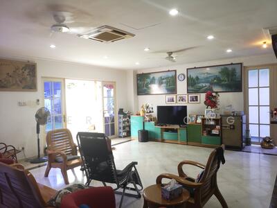 For Sale - Freehold 3 Storey Detached house in Jalan Merdu!