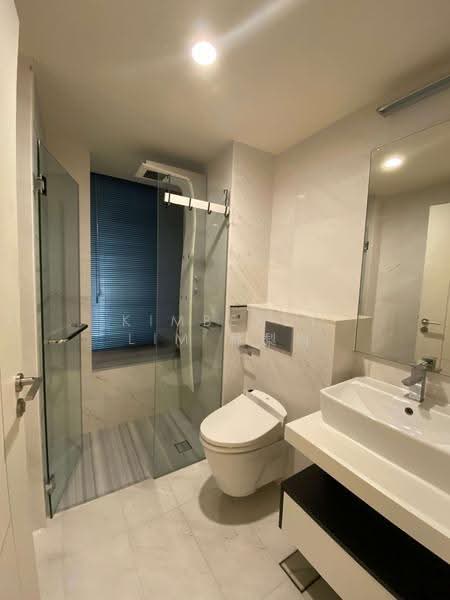 Lincoln Suites, 3 Khiang Guan Avenue, Newton / Novena, 1 Bedroom, 538 sqft, Condominium For Rent, by Kimberly Lim 林梨梅, 22172263 - Bathroom - PropertyGuru.com.sg