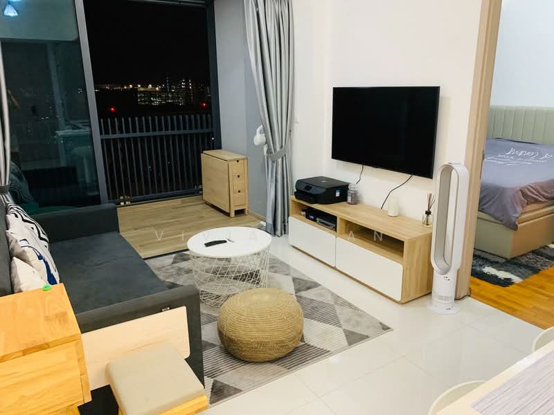 J Gateway, 2 Gateway Drive, 1 Bedroom, 474 sqft, Condominium For Rent, by Vivian Tan, 22180382 - PropertyGuru.com.sg