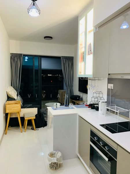 J Gateway, 2 Gateway Drive, 1 Bedroom, 474 sqft, Condominium For Rent, by Vivian Tan, 22180382 - PropertyGuru.com.sg