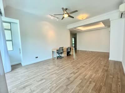 For Rent - NassimVille