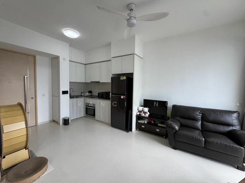 For Rent - The Luxurie