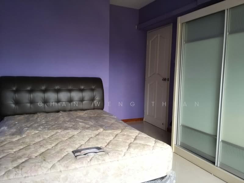 692A Choa Chu Kang Crescent, 692A Choa Chu Kang Crescent, 2 Bedrooms, 969 sqft, HDB Flat For Rent, by Chan Weng Thian, 22185208 - PropertyGuru.com.sg