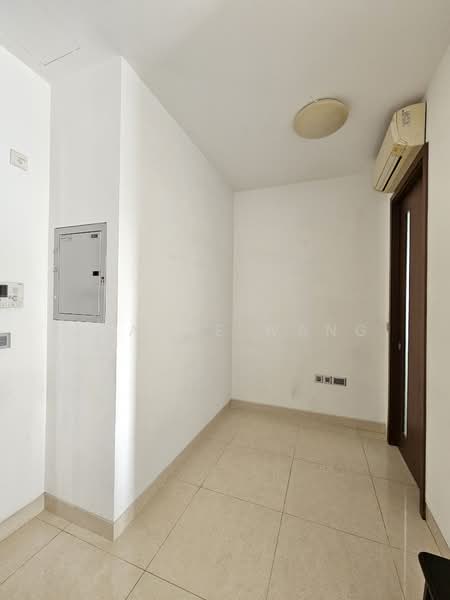 For Rent - Centra Loft