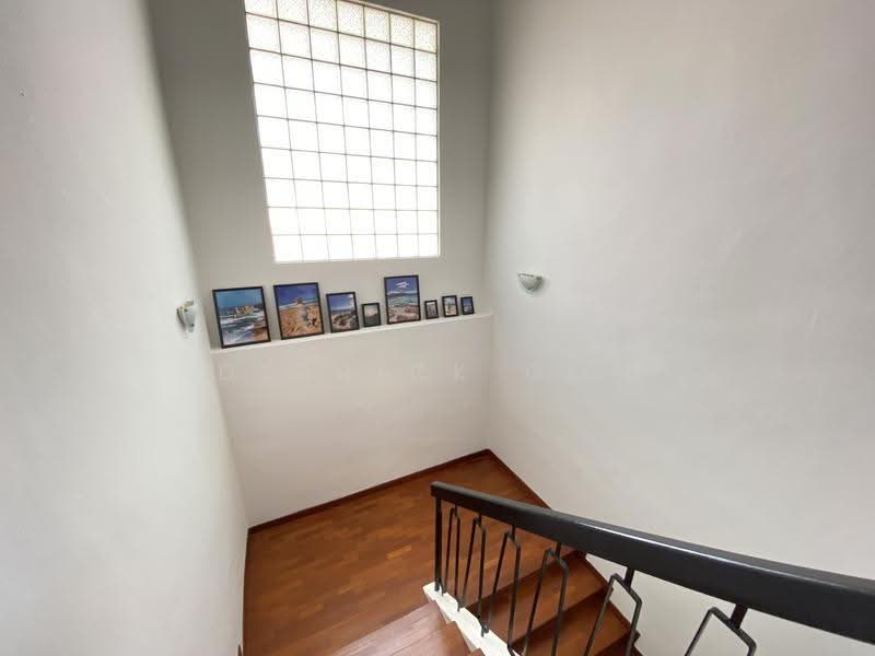 Shamrock Park, Namly Crescent, Tanglin / Holland / Bukit Timah, 6 Bedrooms, 4,993 sqft, Detached House For Rent, by Derrick Goh, 22210205 - PropertyGuru.com.sg