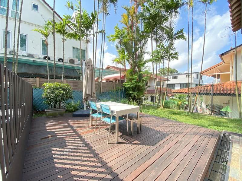 Shamrock Park, Namly Crescent, Tanglin / Holland / Bukit Timah, 6 Bedrooms, 4,993 sqft, Detached House For Rent, by Derrick Goh, 22210205 - PropertyGuru.com.sg