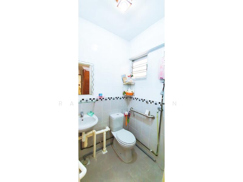 For Rent - 731 Yishun Street 72