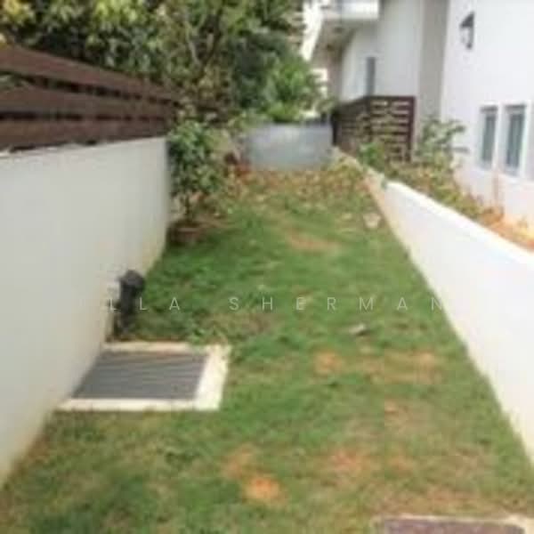 Meyer road, Meyer road, 5 Bedrooms, 6,400 sqft, Bungalow House For Rent, by Ella Sherman, 22216336 - PropertyGuru.com.sg