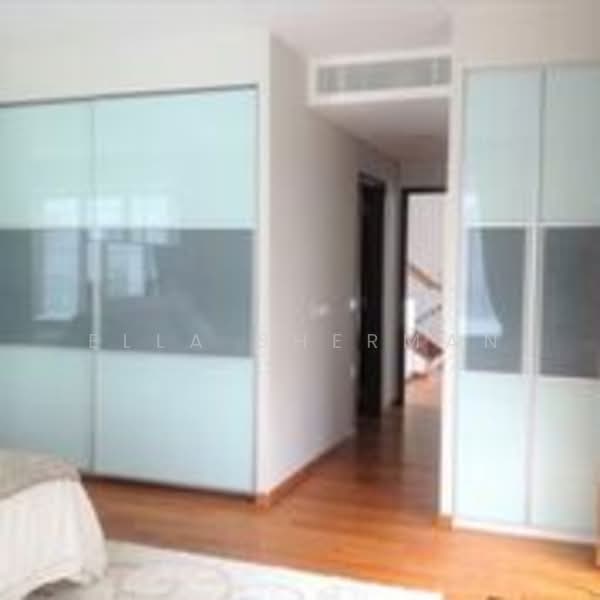 Meyer road, Meyer road, 5 Bedrooms, 6,400 sqft, Bungalow House For Rent, by Ella Sherman, 22216336 - PropertyGuru.com.sg
