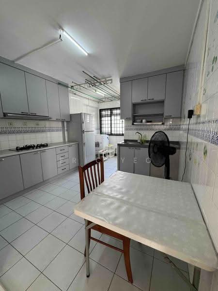231 Pasir Ris Drive 4, 231 Pasir Ris Drive 4, Pasir Ris / Tampines, 3 Bedrooms, 1,150 sqft, HDB Flat For Rent, by Eric Yeo, 22216346 - Kitchen - PropertyGuru.com.sg