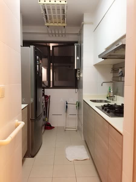 347B Yishun Avenue 11, 347B Yishun Avenue 11, 2 Bedrooms, 721 sqft, HDB Flat For Rent, by Kris Aw 欧锦音, 22219106 - Kitchen - PropertyGuru.com.sg