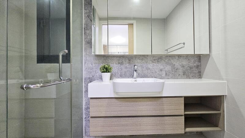 The Lakefront Residences, 42 Lakeside Drive, 2 Bedrooms, 904 sqft, Condominium For Sale, by Denmarc Sabilla, 22219647 - PropertyGuru.com.sg