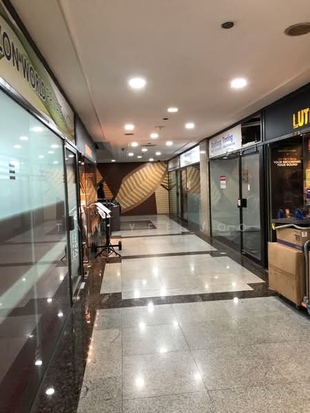 Excelsior Hotel, 5 Coleman Street, 4,402 sqft, Mall Shop For Sale, by Tan Yee Joo, 22221466 - CommercialGuru.com.sg