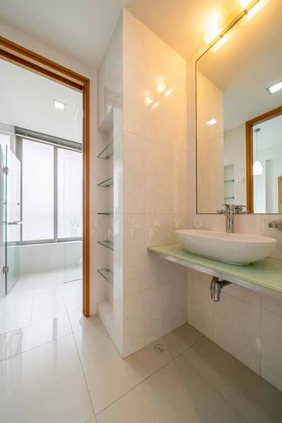 Leonie Suites, 21 Leonie Hill, 2 Bedrooms, 936 sqft, Apartment For Rent, by Wirdayu Binte Safie, 22223005 - PropertyGuru.com.sg