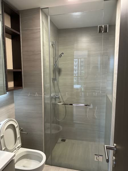 Lake Grande, 8 Jurong Lake Link, 2 Bedrooms, 775 sqft, Condominium For Rent, by Jackie Lim, 22224110 - PropertyGuru.com.sg