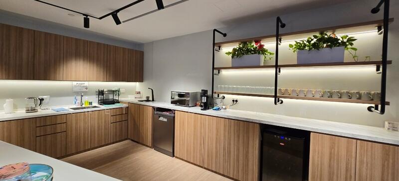 Raffles Place | Modern Furnishings | Fitted Office | Cost Savings On CAPEX, Raffles Place, 7,567 sqft, Office For Rent, by Janet Tsc ( 张曉菁 ), 22227899 - CommercialGuru.com.sg