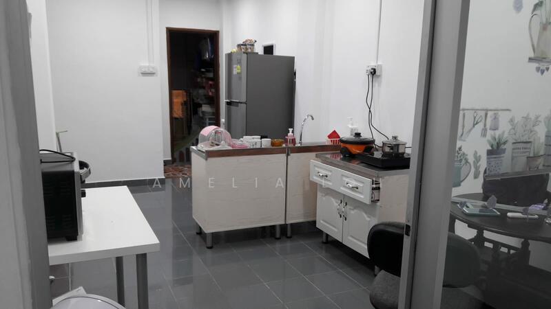 For Rent - Apartment