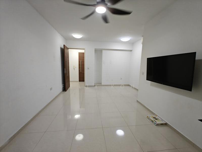 Arc at Tampines, 19 Tampines Avenue 8, Pasir Ris / Tampines, 4 Bedrooms, 1,496 sqft, Executive Condominium For Rent, by Felix Koh, 22231313 - Living Room - PropertyGuru.com.sg