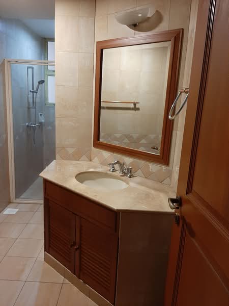 Villa Azura, 1 Cherry Avenue, 3 Bedrooms, 1,605 sqft, Condominium For Rent, by Jeffrey Lee, 22231827 - PropertyGuru.com.sg