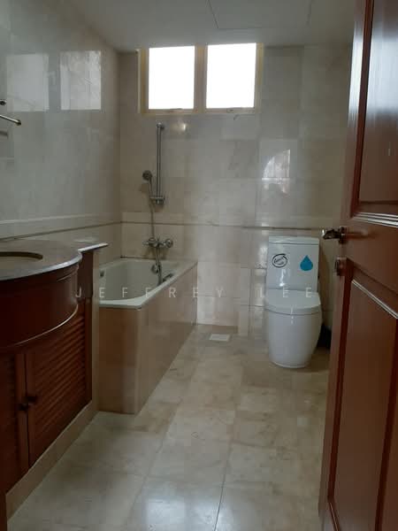 Villa Azura, 1 Cherry Avenue, 3 Bedrooms, 1,605 sqft, Condominium For Rent, by Jeffrey Lee, 22231827 - PropertyGuru.com.sg