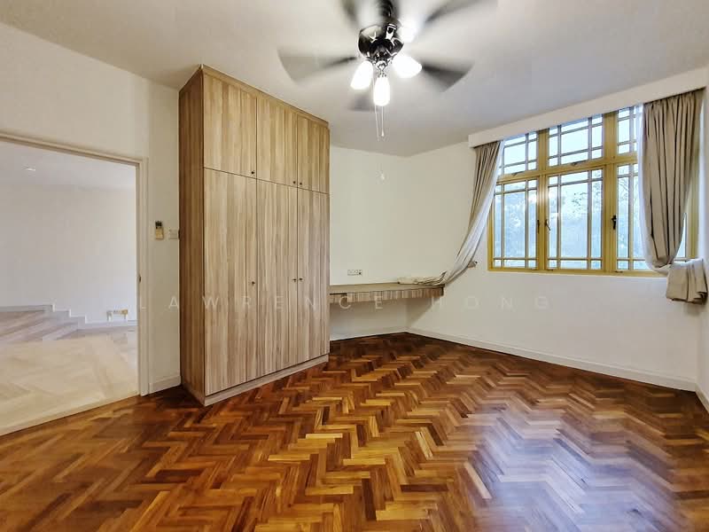 Orange Regency, 101 Fernhill Road, 3 Bedrooms, 2,422 sqft, Apartment For Rent, by Lawrence Hong, 22233299 - PropertyGuru.com.sg