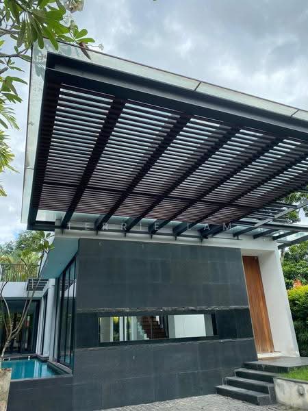 Landed, Namly, Tanglin / Holland / Bukit Timah, 5 Bedrooms, 4,500 sqft, Semi-Detached House For Rent, by Terrie Lam, 22233561 - PropertyGuru.com.sg