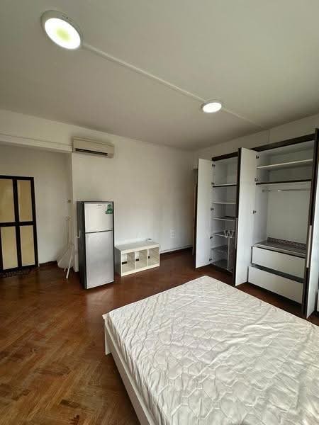 Kim Sia Court, 1 Jalan Jintan, Orchard / River Valley, 1 Bedroom, 200 sqft, Apartment For Rent, by Jackie Aw, 22233604 - Bedroom - PropertyGuru.com.sg