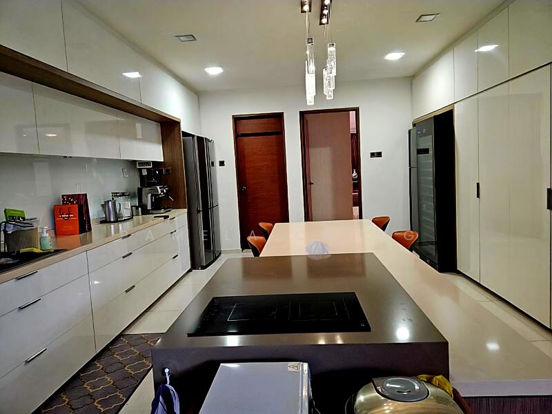 BEAUTIFUL RENOVATED 3 STOREY SEMID ⭐️ WALK TO BEAUTY WORLD MRT ⭐️ 12M FRONTAGE ☎️ PAM 90228600, KISMIS AVE/ ENG KONG GARDEN/CHENG SOON CRESCENT, 5 Bedrooms, 4,000 sqft, Semi-Detached House For Sale, by Pamela Chong, 22235231 - PropertyGuru.com.sg