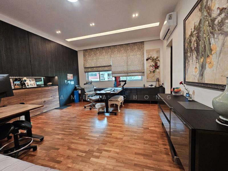 BEAUTIFUL RENOVATED 3 STOREY SEMID ⭐️ WALK TO BEAUTY WORLD MRT ⭐️ 12M FRONTAGE ☎️ PAM 90228600, KISMIS AVE/ ENG KONG GARDEN/CHENG SOON CRESCENT, 5 Bedrooms, 4,000 sqft, Semi-Detached House For Sale, by Pamela Chong, 22235231 - PropertyGuru.com.sg