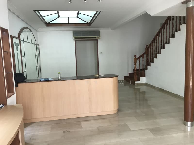 9b lorong M Telok Kurau, , 5 Bedrooms, 2,500 sqft, Terraced House For Rent, by Donna Lwi, 22240461 - PropertyGuru.com.sg
