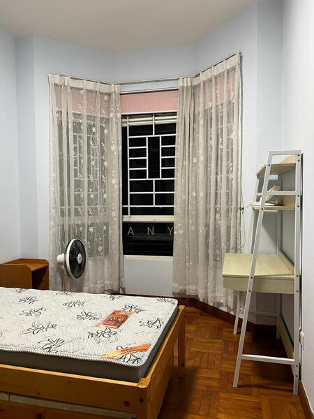 For Rent - Hillington Green